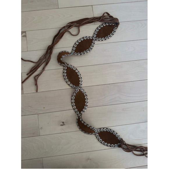 Vintage Real Leather Suede Boho Belt – Silver Grommet Detail – Adjustable S to L - Picture 3 of 4